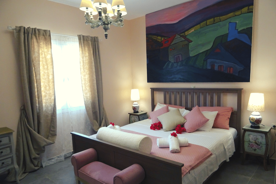 vasia-villa-master-bedroom-roula-rouva-corfu-real-estate