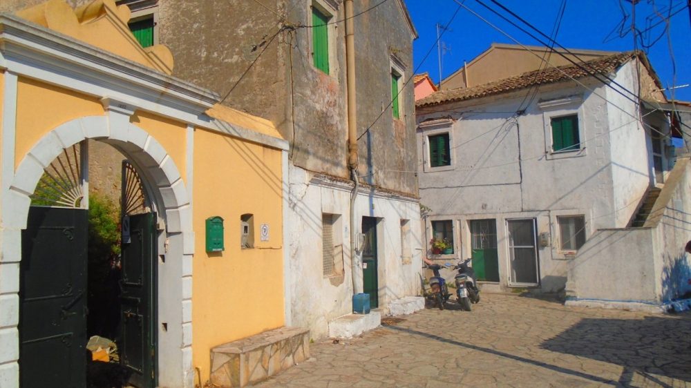 traditional-detached-house-2-roula-rouva-corfu-real-estate