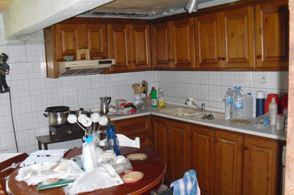 rr140-kitchen-roula-rouva-corfu-real-estate