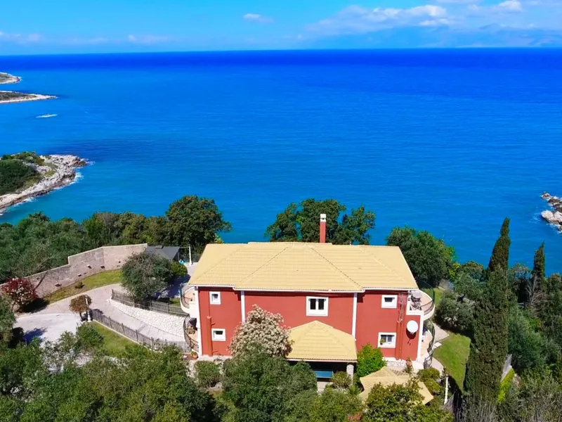 Luxury Villa for Sale in Agios Spyridon, Corfu, with Heated Infinity Pool (RR4277)