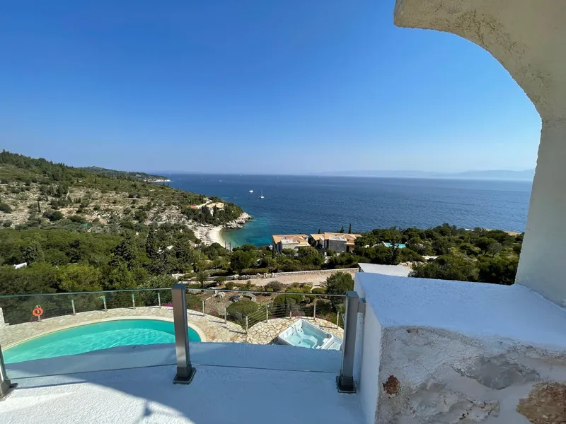 Βίλα στον Γάιο, Παξοί (RR5318)